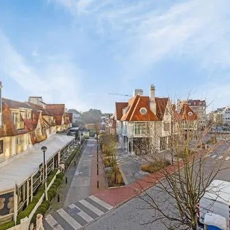 Apartment Maison Du Zoute - Coastal Living In Knokke-Heist