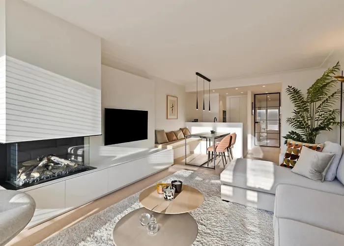 Maison Du Zoute - Coastal Living In Apartment *